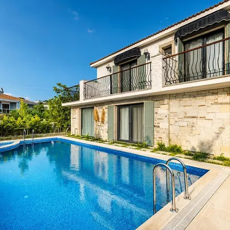 N Hotel Çeşme
