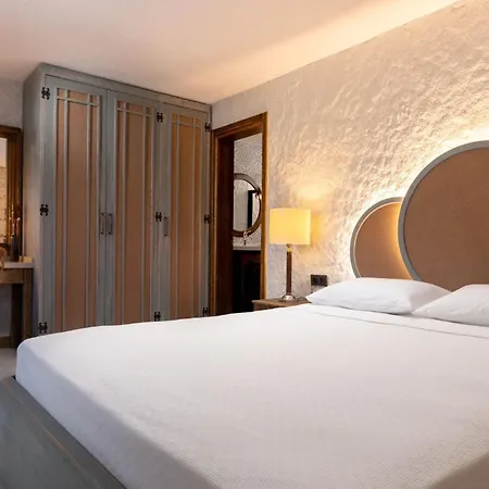 Hotel N